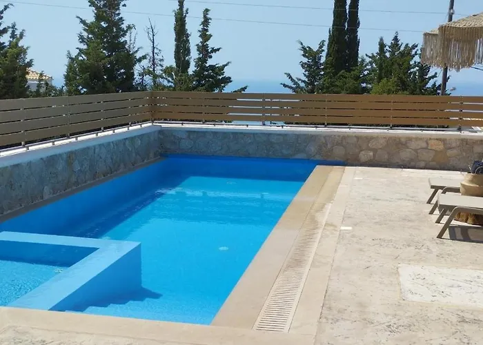 Zephyros - * Áyios Nikítas